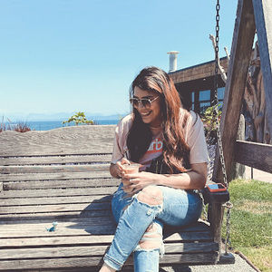 Meet your Posher, Viviana